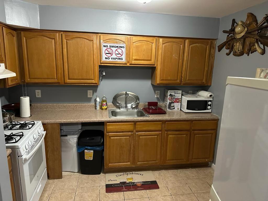 Divine Guest House Room D. 6Mins Near Ewr Newark Airport, 4Mins To Penn Station / Prudential Ngoại thất bức ảnh